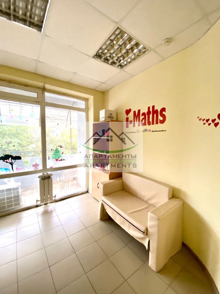 Продажа коммерческой недвижимости, 355м <sup>2</sup>, Пятигорск, Калинина пр-кт,  2А