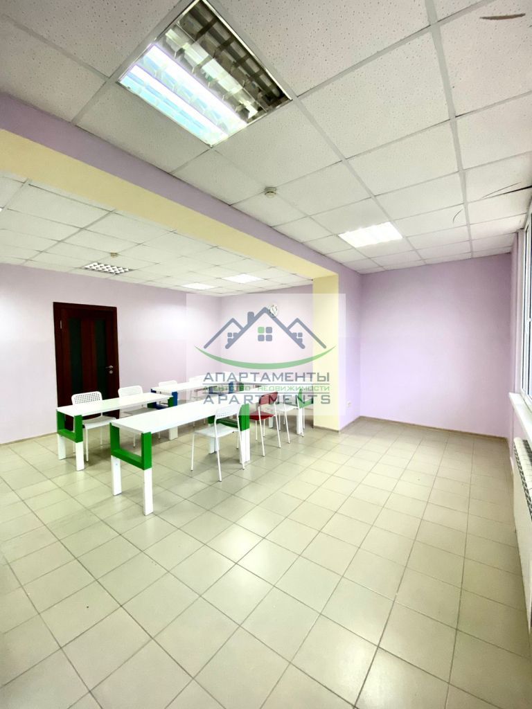 Продажа коммерческой недвижимости, 355м <sup>2</sup>, Пятигорск, Калинина пр-кт,  2А