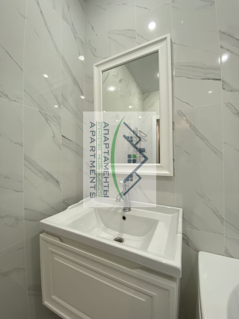 Продажа 2-комнатной квартиры, Пятигорск, Оранжерейная ул,  17к1