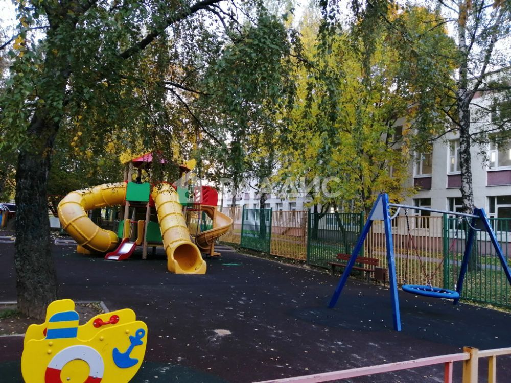 Продажа комнаты, Москва, Ореховый б-р, 35к1 Продажа комнаты, Москва, Ореховый б-р, 35к1
