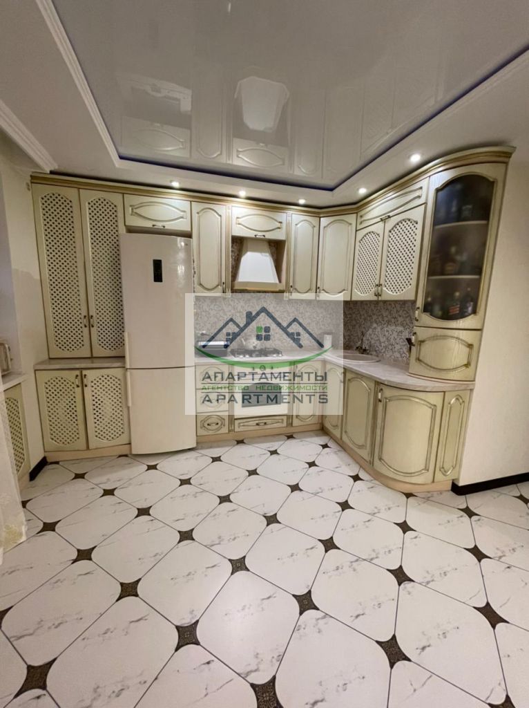 Продажа 3-комнатной квартиры, Ессентуки, Орджоникидзе ул,  84к3