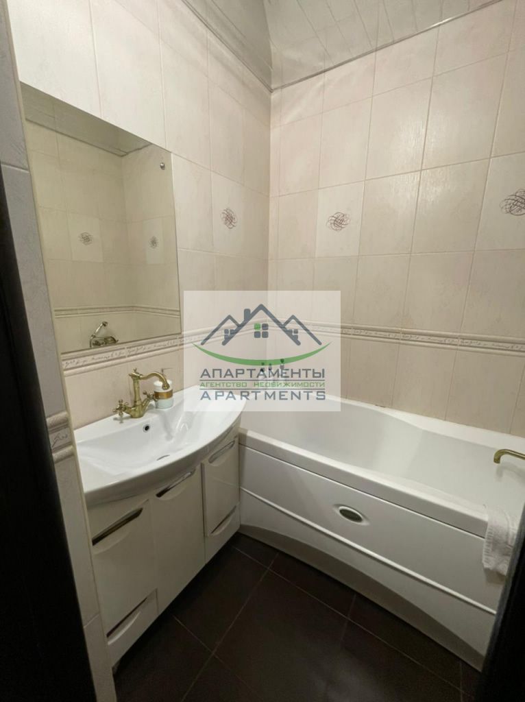 Продажа 3-комнатной квартиры, Ессентуки, Орджоникидзе ул,  84к3