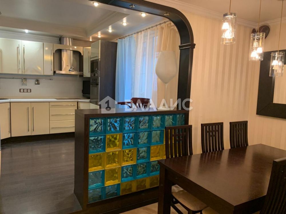 Продажа 4-комнатной квартиры, Москва, Богданова ул, 42 Продажа 4-комнатной квартиры, Москва, Богданова ул, 42