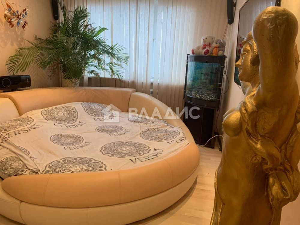 Продажа 4-комнатной квартиры, Москва, Богданова ул, 42 Продажа 4-комнатной квартиры, Москва, Богданова ул, 42