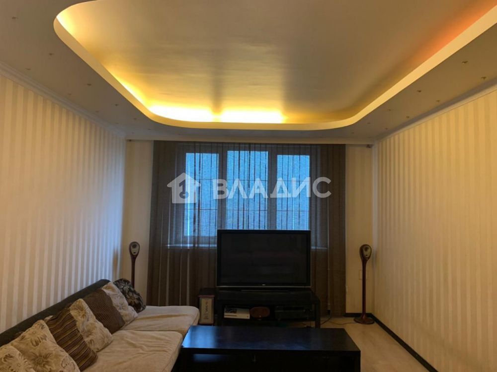 Продажа 4-комнатной квартиры, Москва, Богданова ул, 42 Продажа 4-комнатной квартиры, Москва, Богданова ул, 42