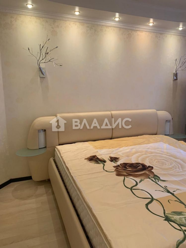Продажа 4-комнатной квартиры, Москва, Богданова ул, 42 Продажа 4-комнатной квартиры, Москва, Богданова ул, 42