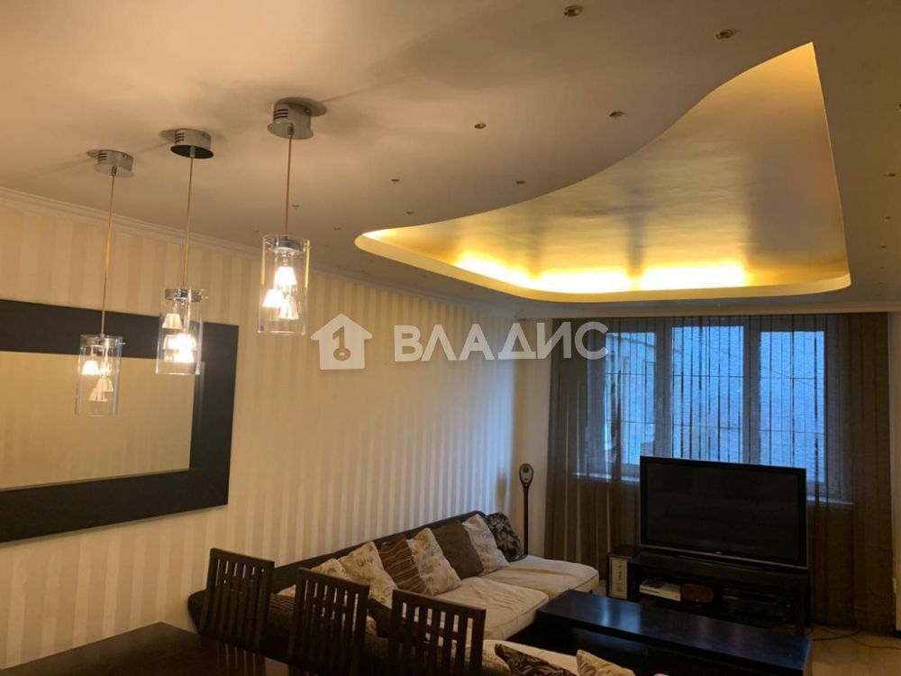 Продажа 4-комнатной квартиры, Москва, Богданова ул, 42 Продажа 4-комнатной квартиры, Москва, Богданова ул, 42