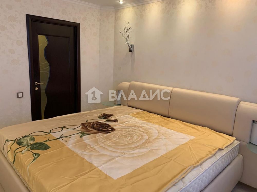 Продажа 4-комнатной квартиры, Москва, Богданова ул, 42 Продажа 4-комнатной квартиры, Москва, Богданова ул, 42
