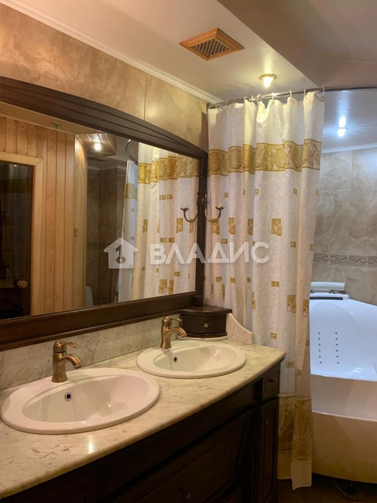Продажа 4-комнатной квартиры, Москва, Богданова ул, 42 Продажа 4-комнатной квартиры, Москва, Богданова ул, 42