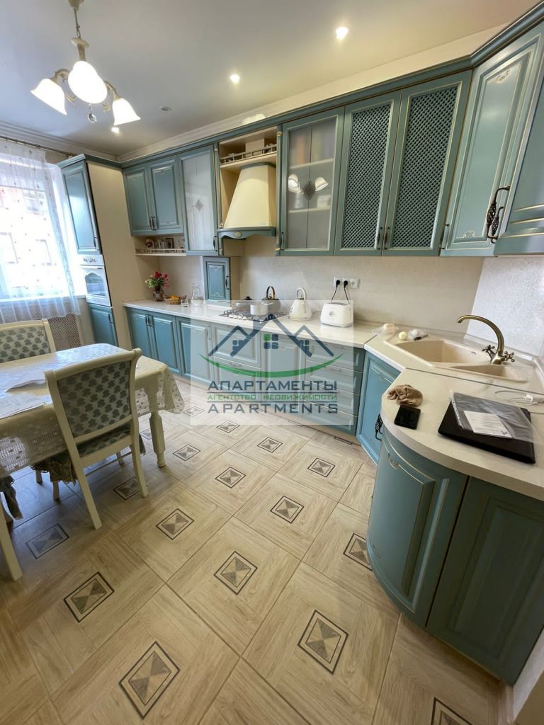 Продажа 3-комнатной квартиры, Ессентуки, Предгорная ул,  12