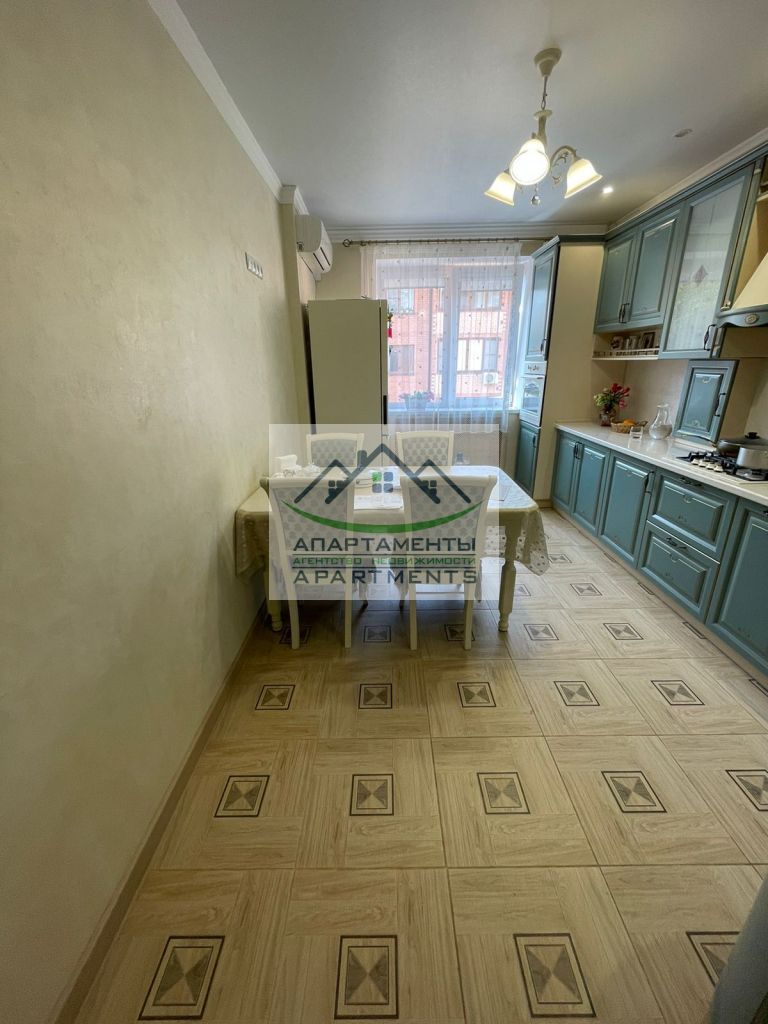 Продажа 3-комнатной квартиры, Ессентуки, Предгорная ул,  12