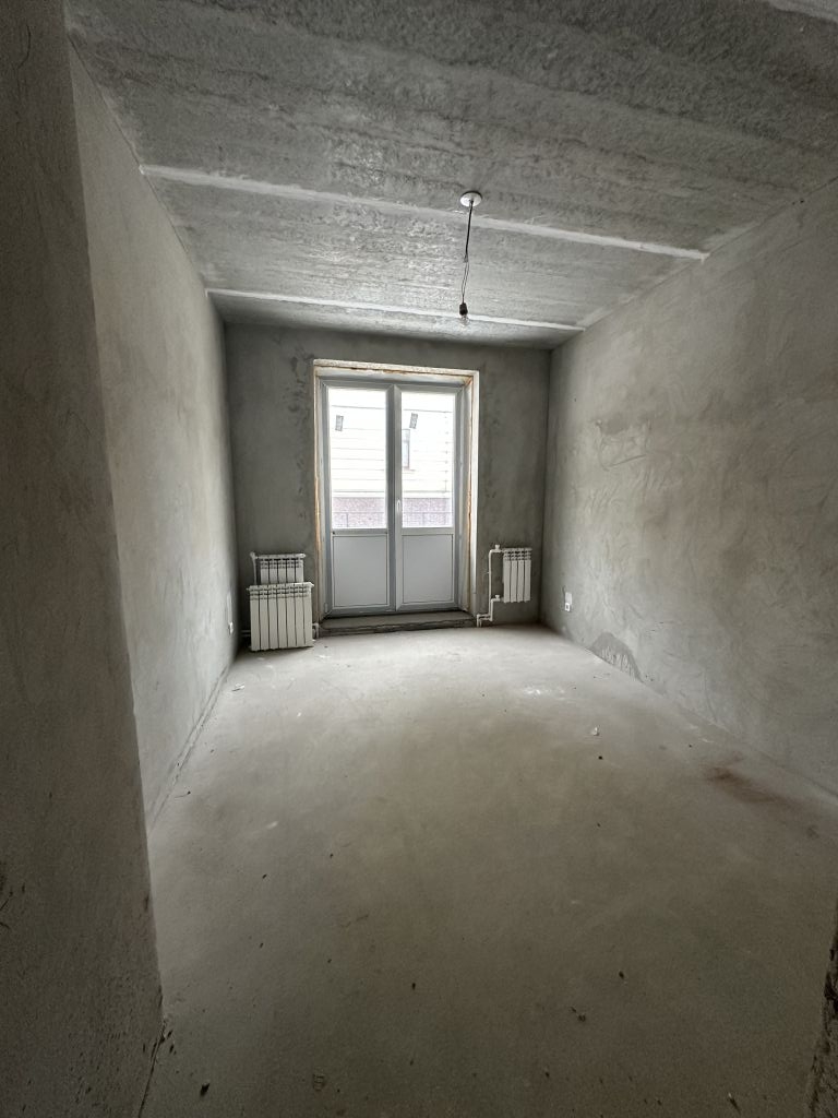 Продажа 2-комнатной квартиры, Кострома, Нижняя Дебря ул,  32Б