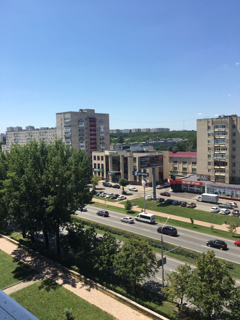 Продажа 2-комнатной квартиры, Ставрополь, Доваторцев ул,  32Б