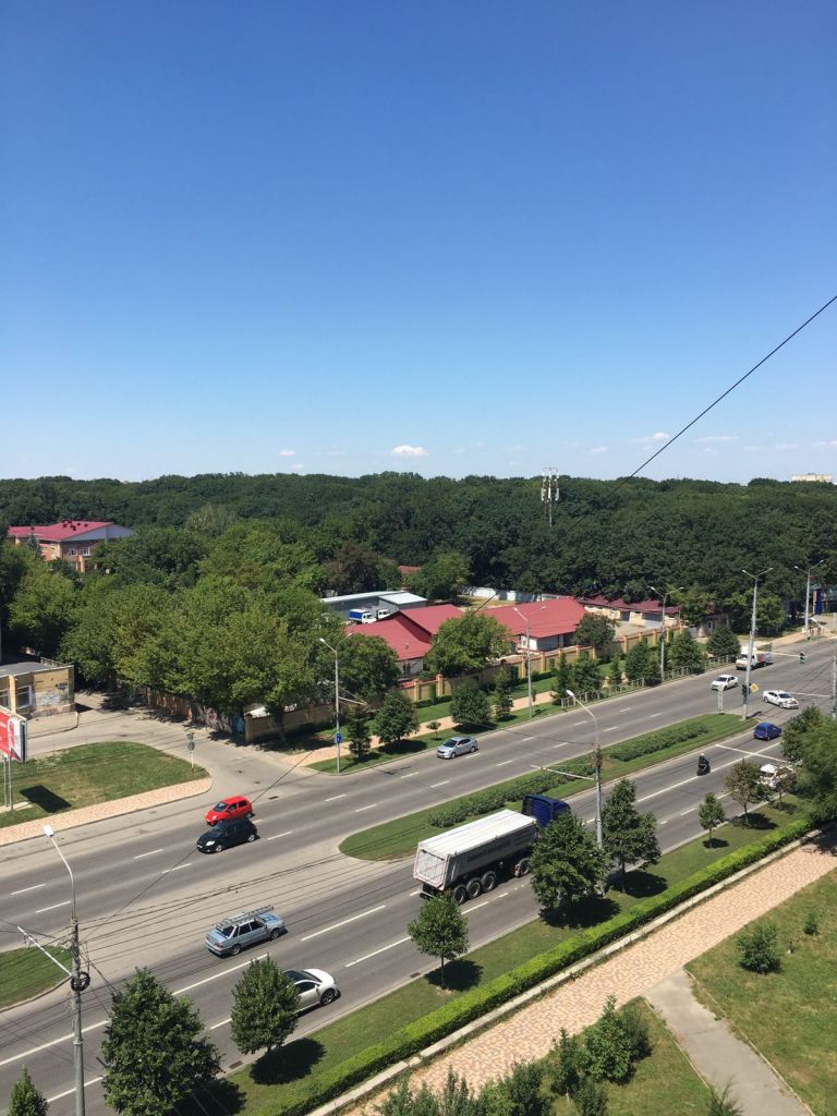 Продажа 2-комнатной квартиры, Ставрополь, Доваторцев ул,  32Б