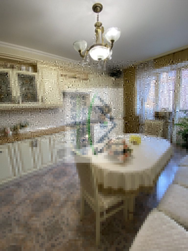 Продажа 4-комнатной квартиры, Ессентуки, Орджоникидзе ул,  84к2