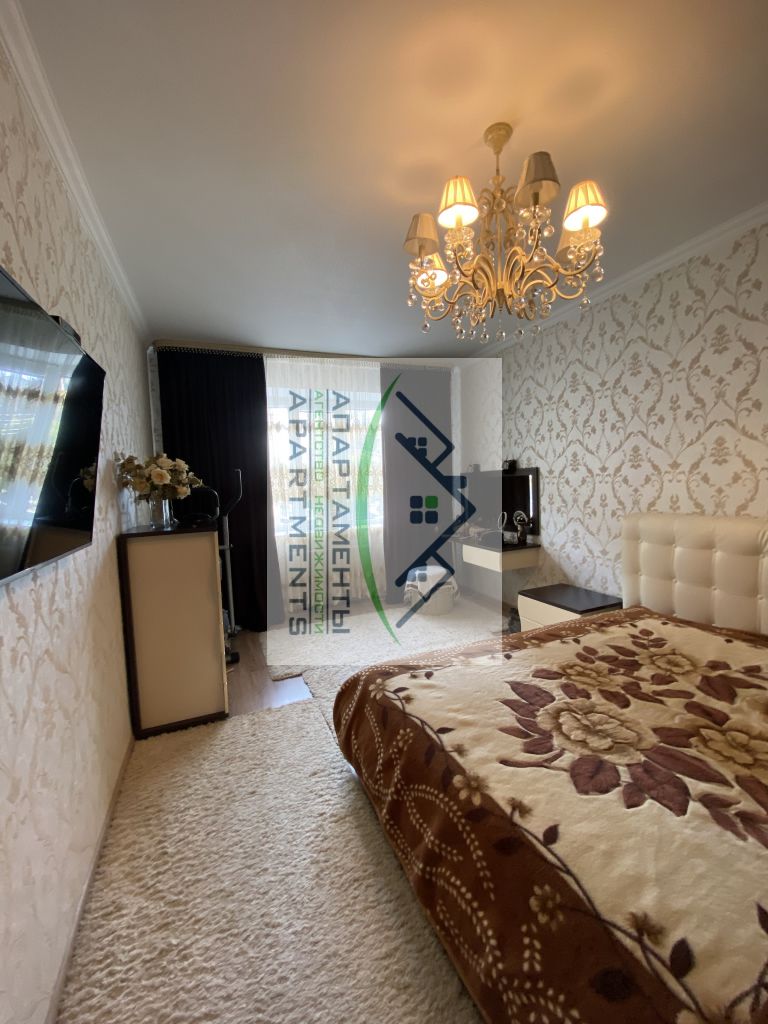 Продажа 4-комнатной квартиры, Ессентуки, Орджоникидзе ул,  84к2