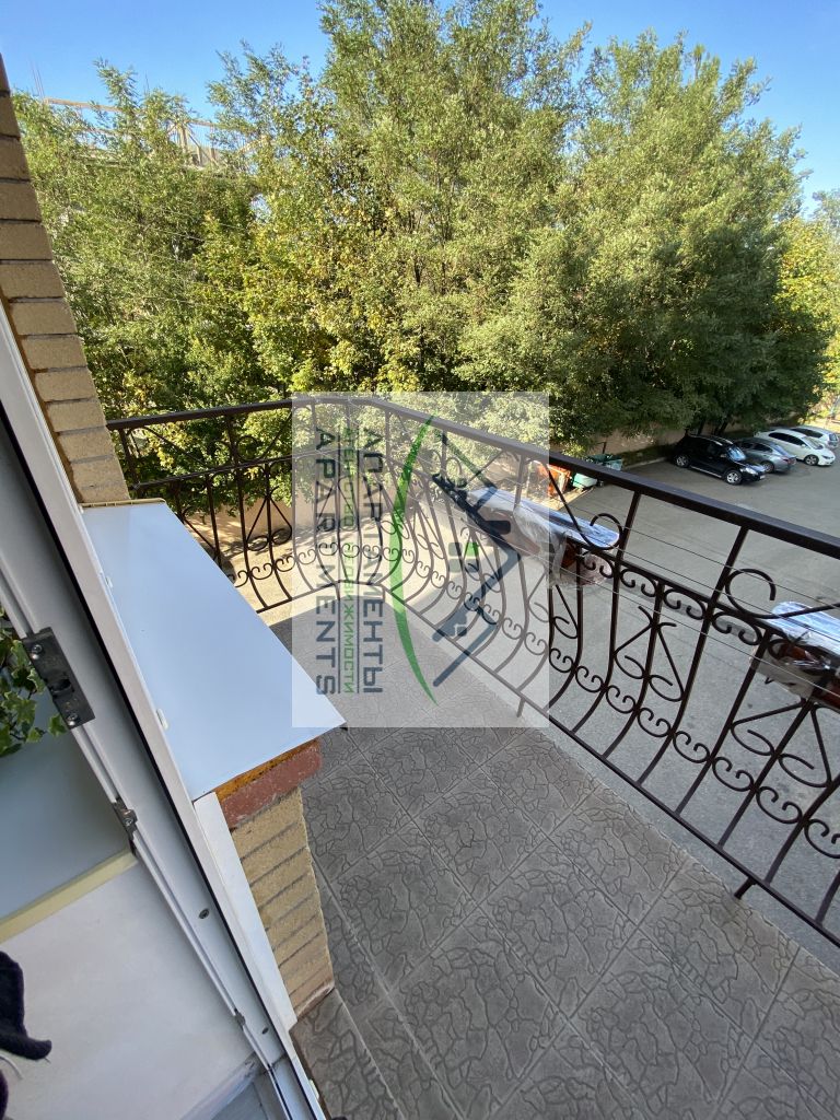 Продажа 4-комнатной квартиры, Ессентуки, Орджоникидзе ул,  84к2