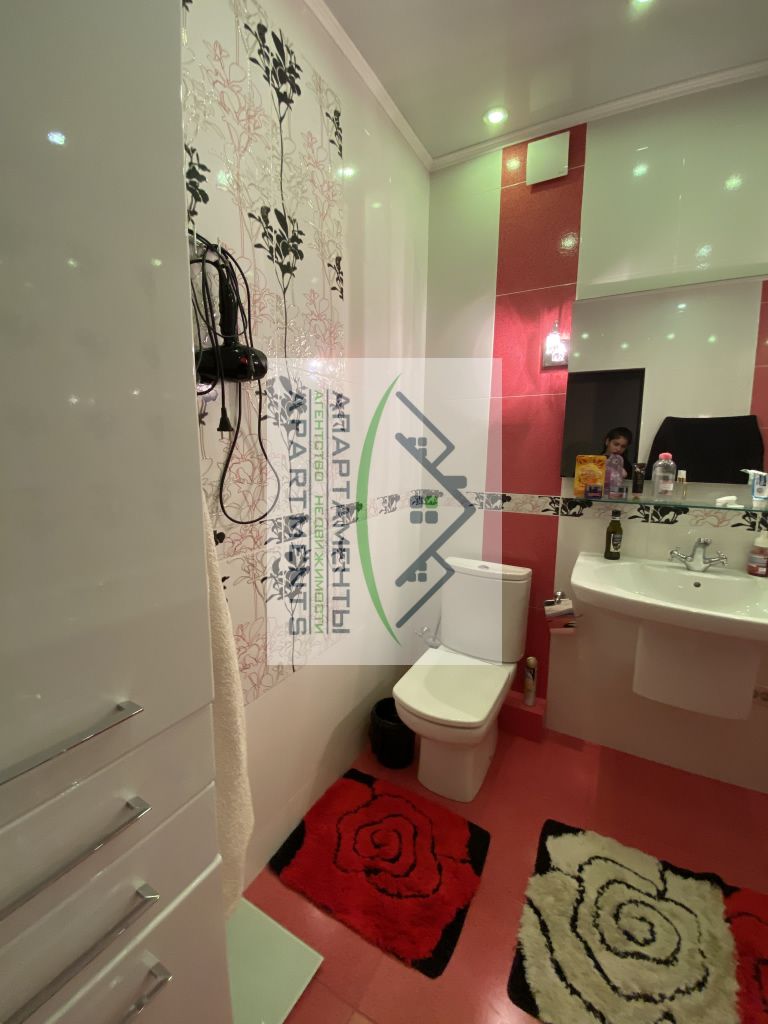 Продажа 4-комнатной квартиры, Ессентуки, Орджоникидзе ул,  84к2