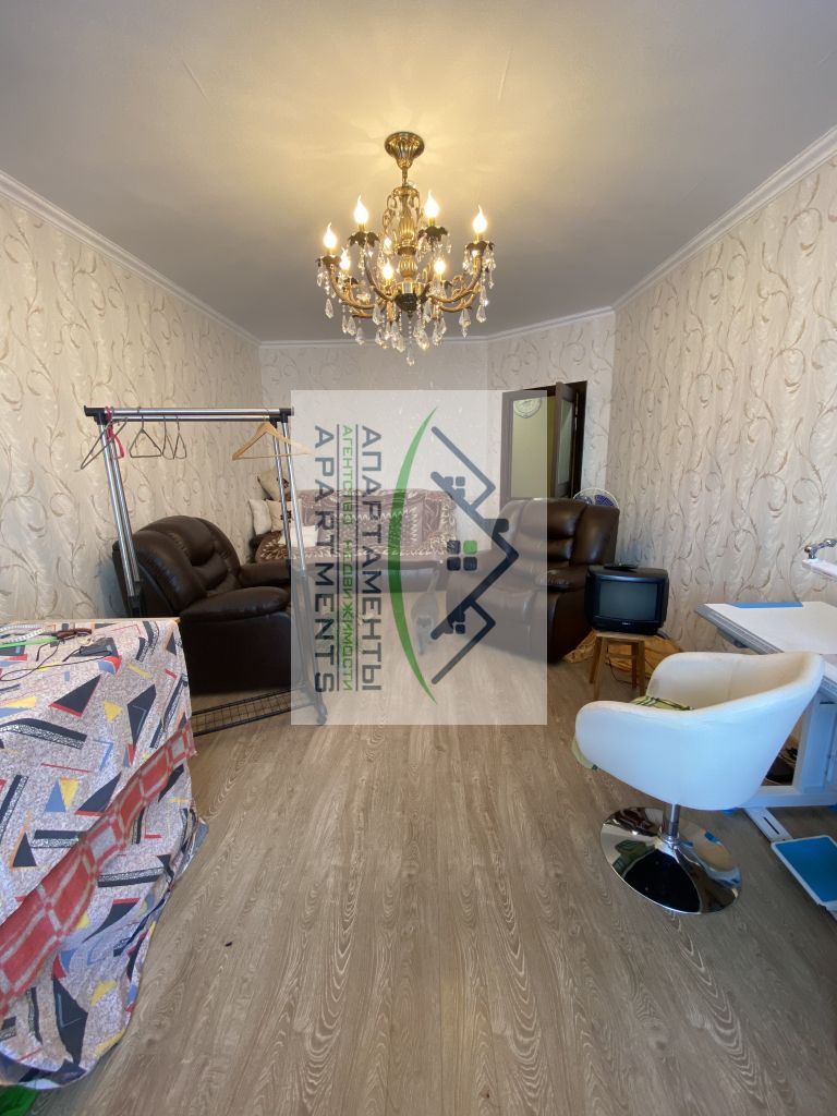 Продажа 4-комнатной квартиры, Ессентуки, Орджоникидзе ул,  84к2