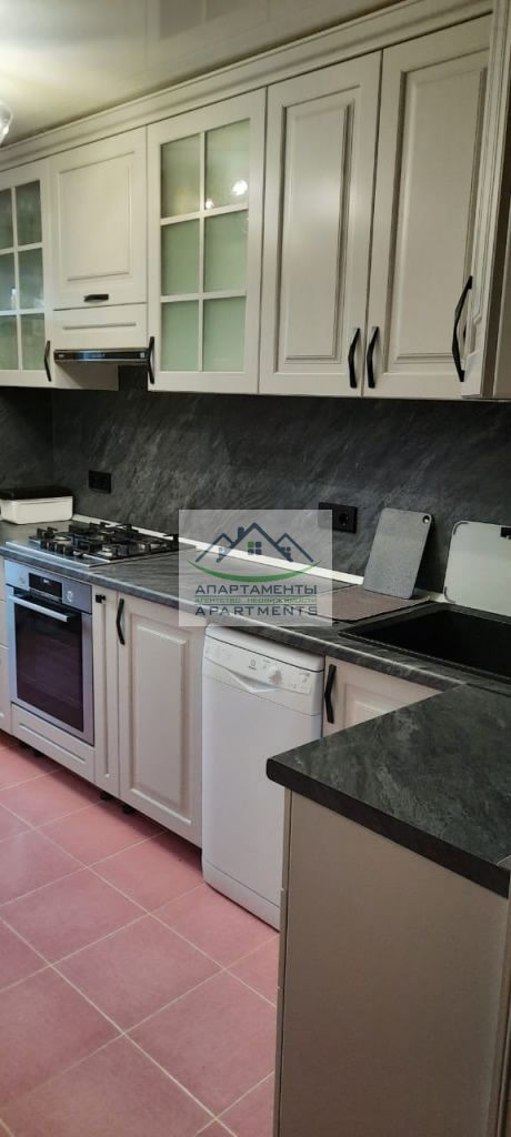 Продажа 2-комнатной квартиры, Пятигорск, Сергеева ул,  4