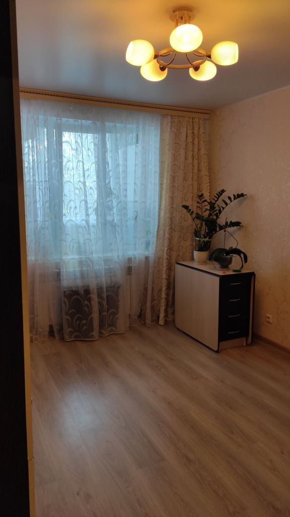 Продажа 1-комнатной квартиры, Смоленск, Автозаводская ул,  50А