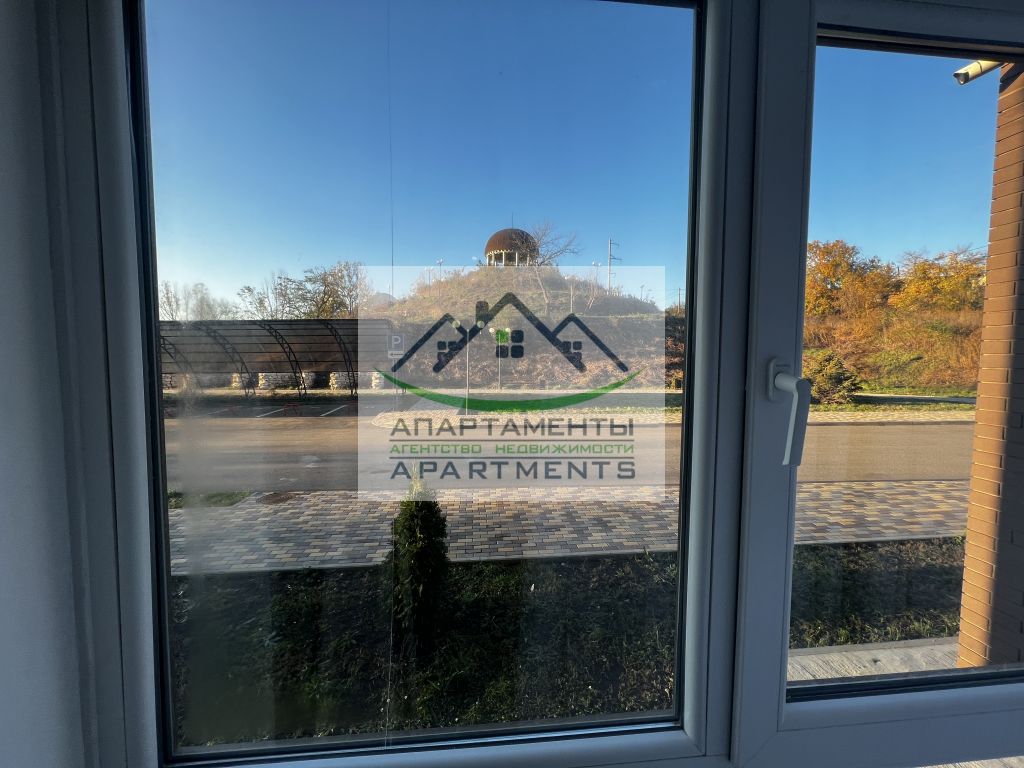 Продажа 2-комнатной квартиры, Пятигорск, Адмиральского ул,  1а