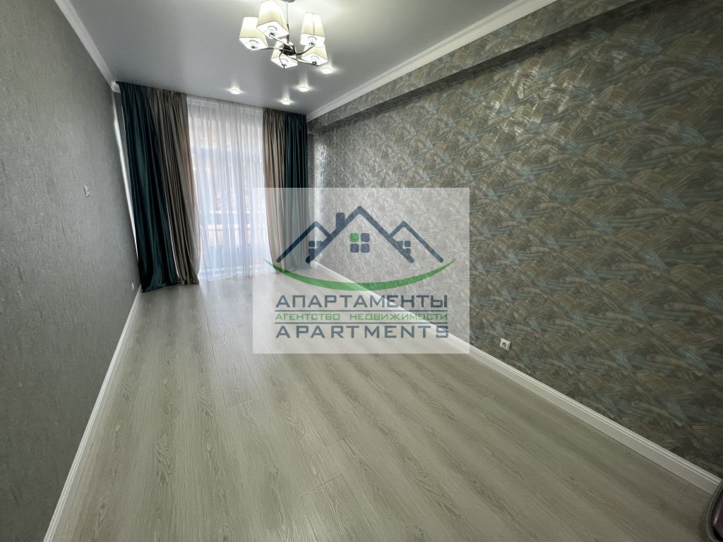 Продажа 2-комнатной квартиры, Пятигорск, Адмиральского ул,  1а