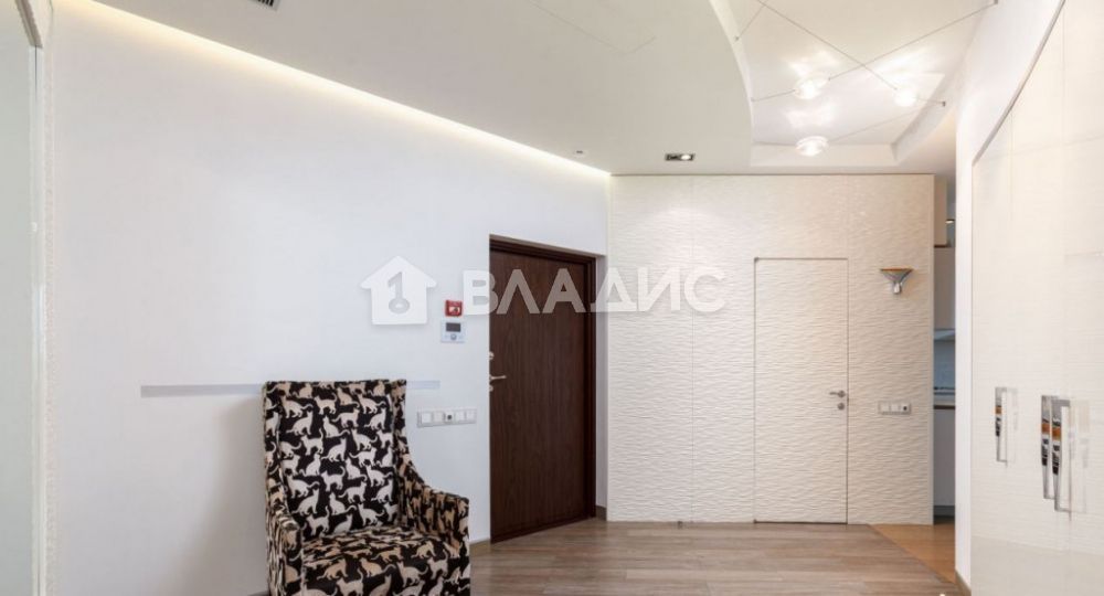 Продажа 4-комнатной квартиры, Москва, Сосновая аллея, 1 Продажа 4-комнатной квартиры, Москва, Сосновая аллея, 1
