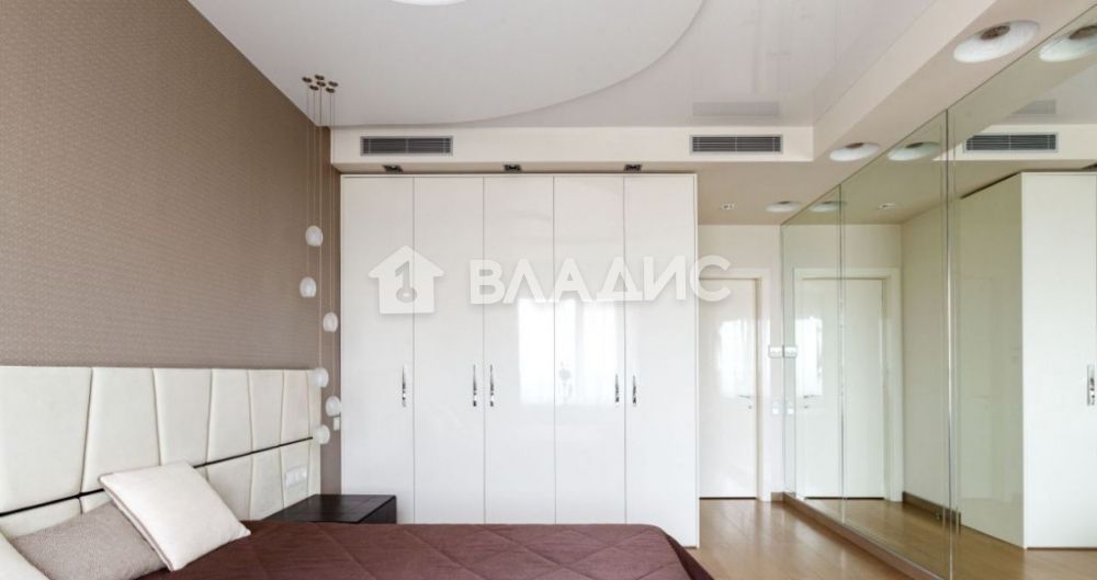 Продажа 4-комнатной квартиры, Москва, Сосновая аллея, 1 Продажа 4-комнатной квартиры, Москва, Сосновая аллея, 1