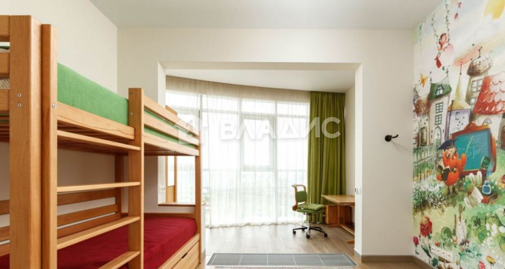 Продажа 4-комнатной квартиры, Москва, Сосновая аллея, 1 Продажа 4-комнатной квартиры, Москва, Сосновая аллея, 1