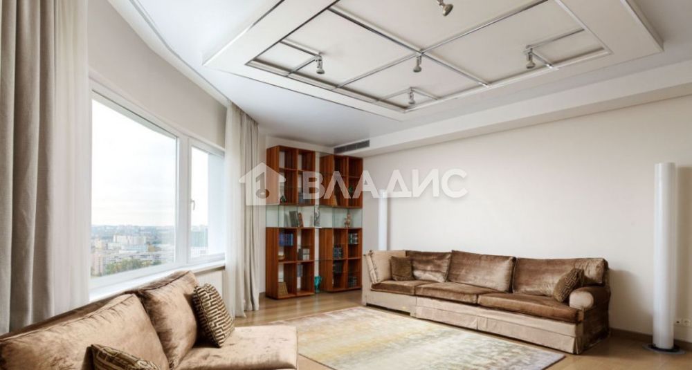 Продажа 4-комнатной квартиры, Москва, Сосновая аллея, 1 Продажа 4-комнатной квартиры, Москва, Сосновая аллея, 1