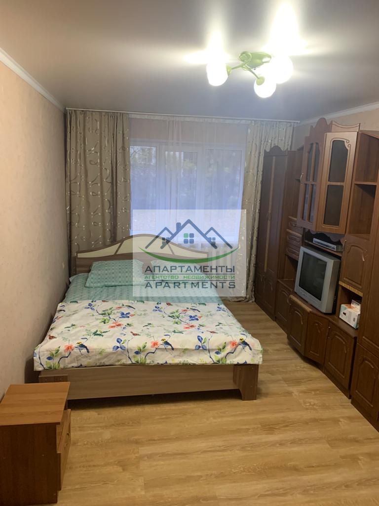 Продажа 2-комнатной квартиры, Ессентуки, Октябрьская ул,  451