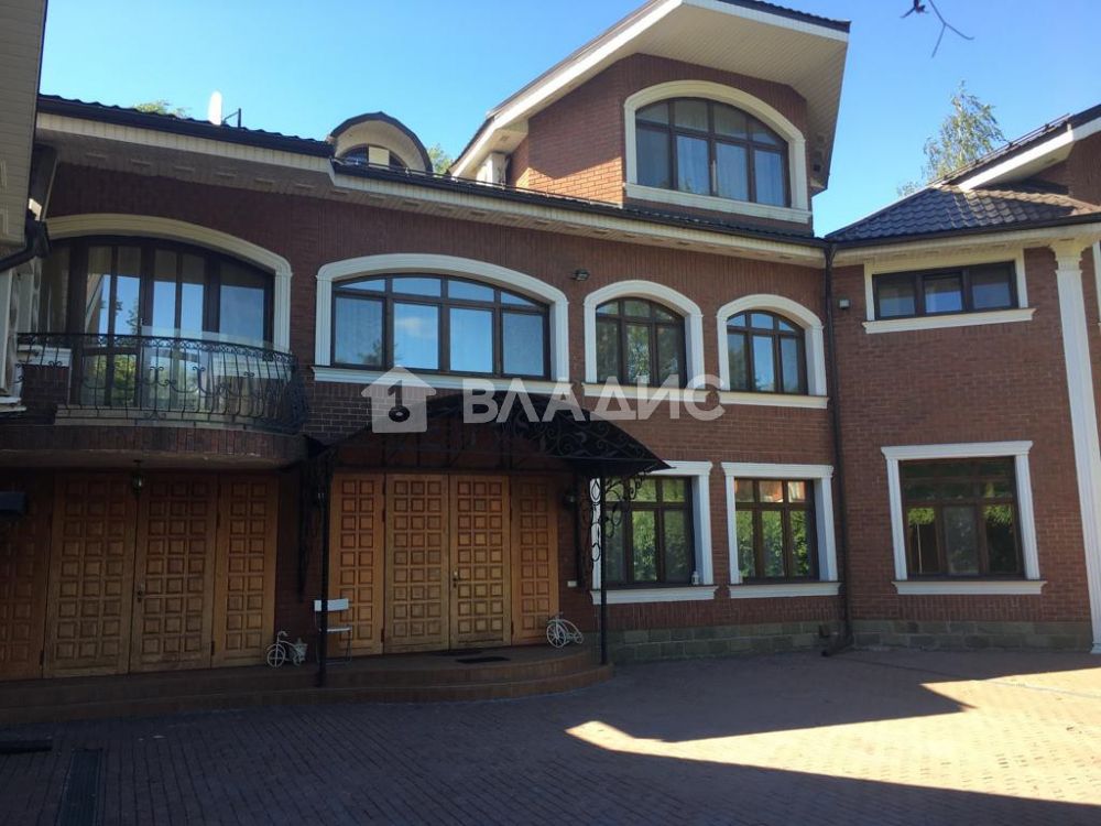 Продажа дома, 1350м <sup>2</sup>, 18 сот., Москва, Чебоксарская ул, 40 Продажа дома, 1350м <sup>2</sup>, 18 сот., Москва, Чебоксарская ул, 40