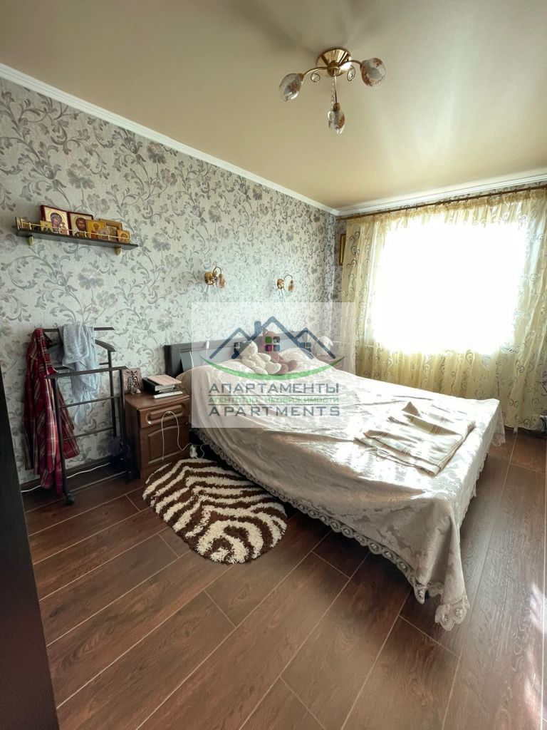 Продажа 4-комнатной квартиры, Ессентуки, Павла Шеина ул,  32