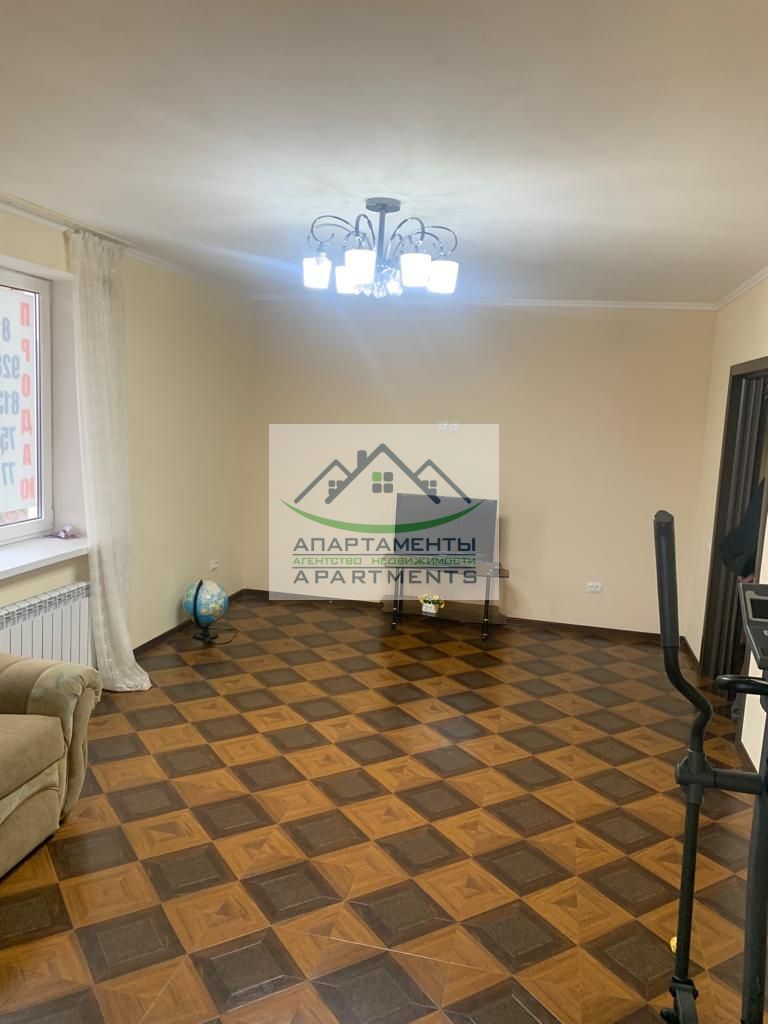 Продажа 2-комнатной квартиры, Ессентуки, Баррикадная ул,  6а