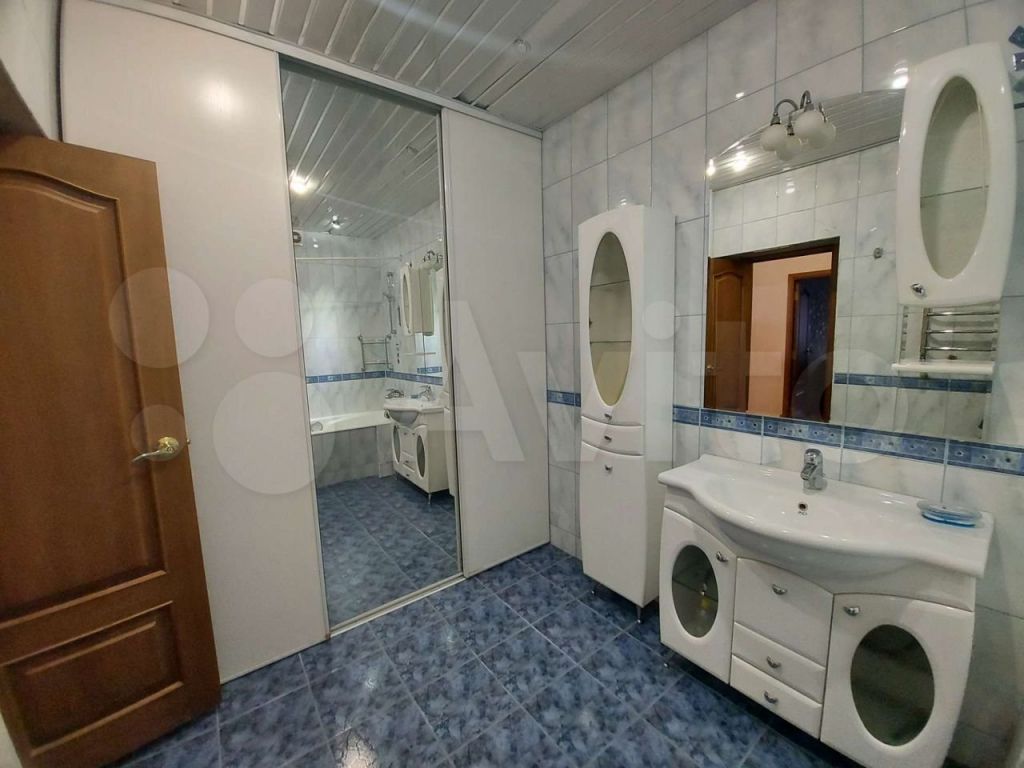 Продажа 4-комнатной квартиры, Ставрополь, Мира ул,  460/3