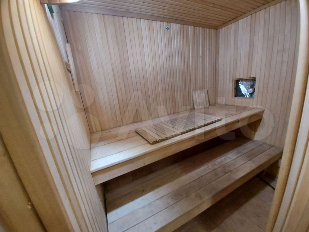 Продажа 4-комнатной квартиры, Ставрополь, Мира ул,  460/3