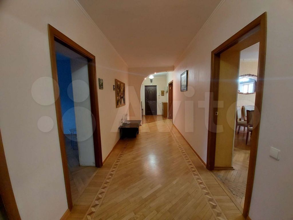 Продажа 4-комнатной квартиры, Ставрополь, Мира ул,  460/3