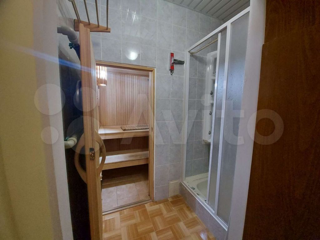 Продажа 4-комнатной квартиры, Ставрополь, Мира ул,  460/3