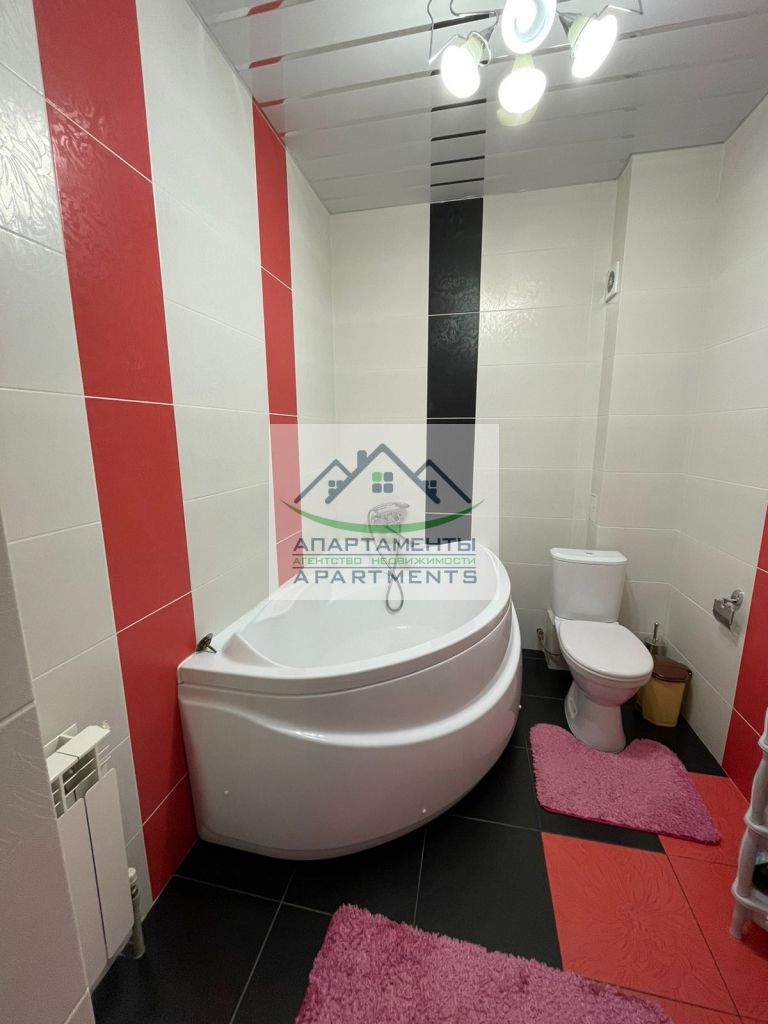 Продажа 3-комнатной квартиры, Ессентуки, Октябрьская ул,  337