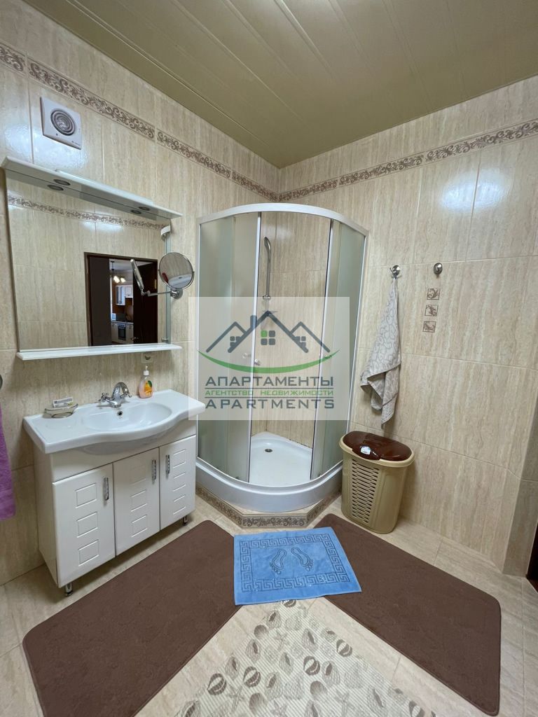 Продажа 3-комнатной квартиры, Ессентуки, Октябрьская ул,  337