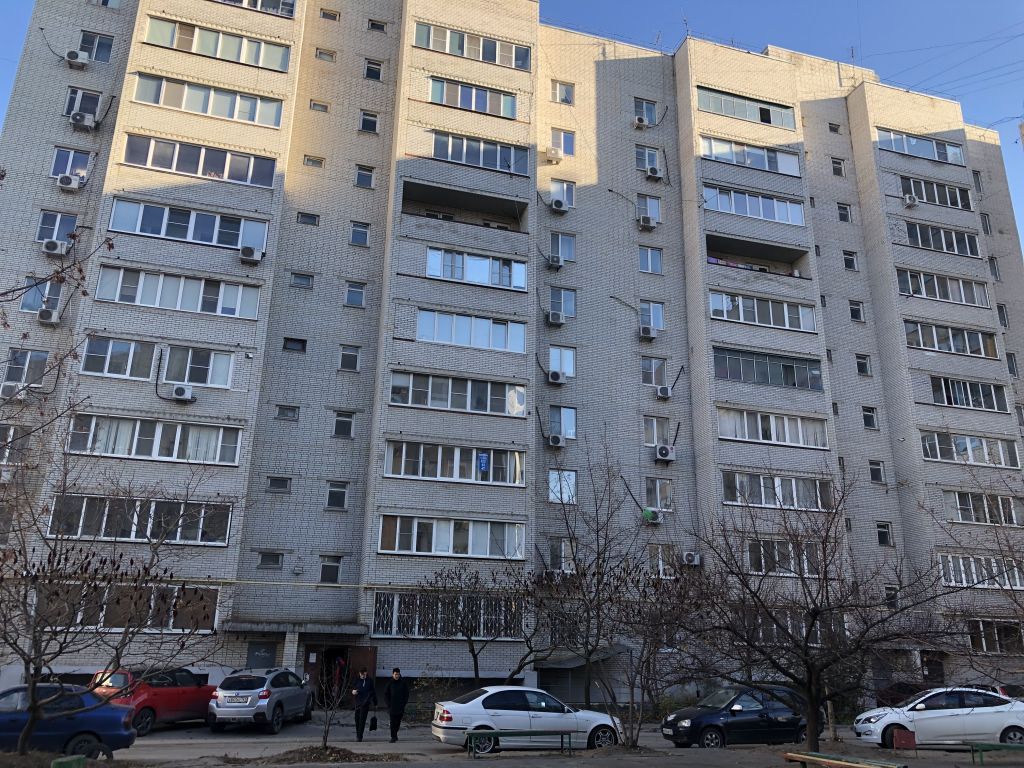 Продажа 3-комнатной квартиры, Батайск, Северный массив мкр,  4