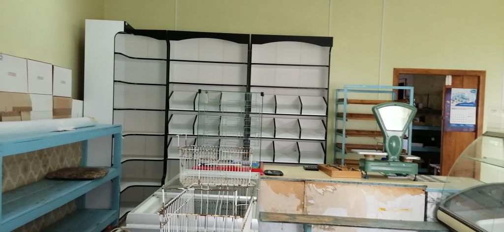 Продажа коммерческой недвижимости, 135м <sup>2</sup>, Лунино, Максима Горького,  26