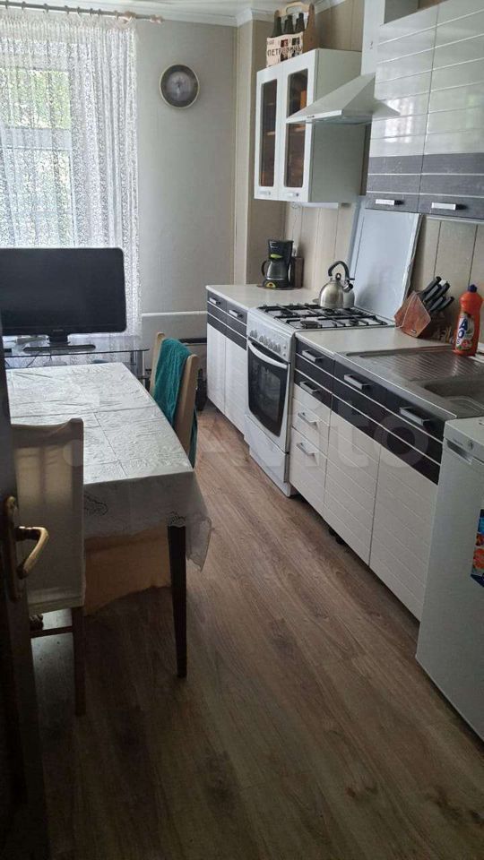 Продажа 4-комнатной квартиры, Ставрополь, Гражданская ул,  3