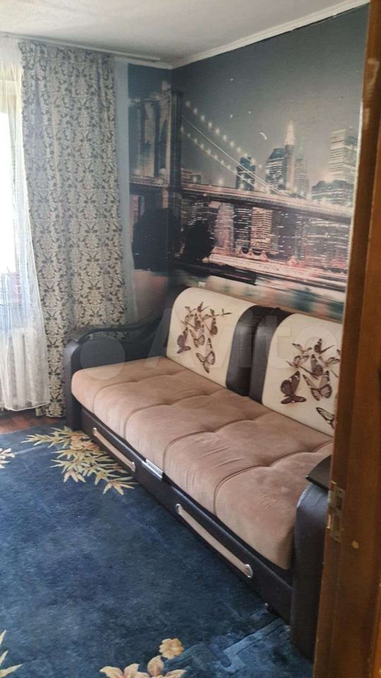 Продажа 4-комнатной квартиры, Ставрополь, Гражданская ул,  3