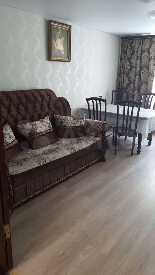 Продажа 4-комнатной квартиры, Ставрополь, Гражданская ул,  3