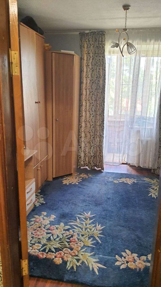 Продажа 4-комнатной квартиры, Ставрополь, Гражданская ул,  3