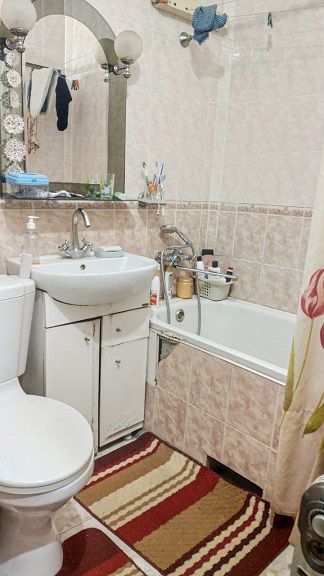 Продажа 1-комнатной квартиры, Батайск, Кирова ул,  57