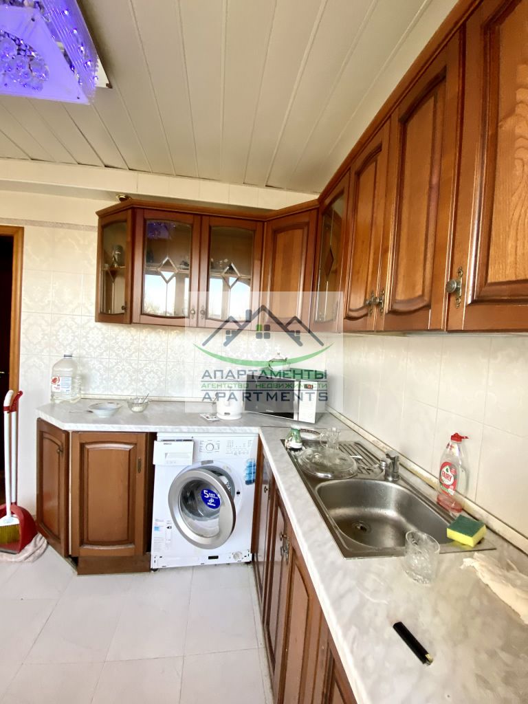 Продажа 4-комнатной квартиры, Пятигорск, Адмиральского ул,  8к3