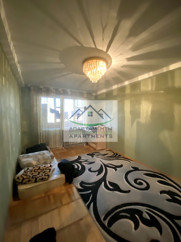 Продажа 4-комнатной квартиры, Пятигорск, Адмиральского ул,  8к3